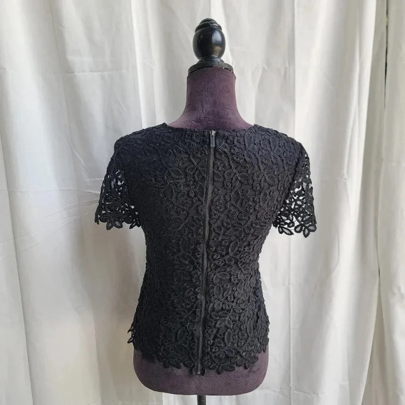 Catherine's Malandrino Crop TOP LACE Black Gold Zip Back WOMAN'S Sz XS - Picture 8 of 9
